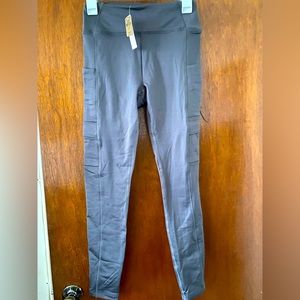 VICTORIA SECRET PINK VARSITY LEGGINGS NWT